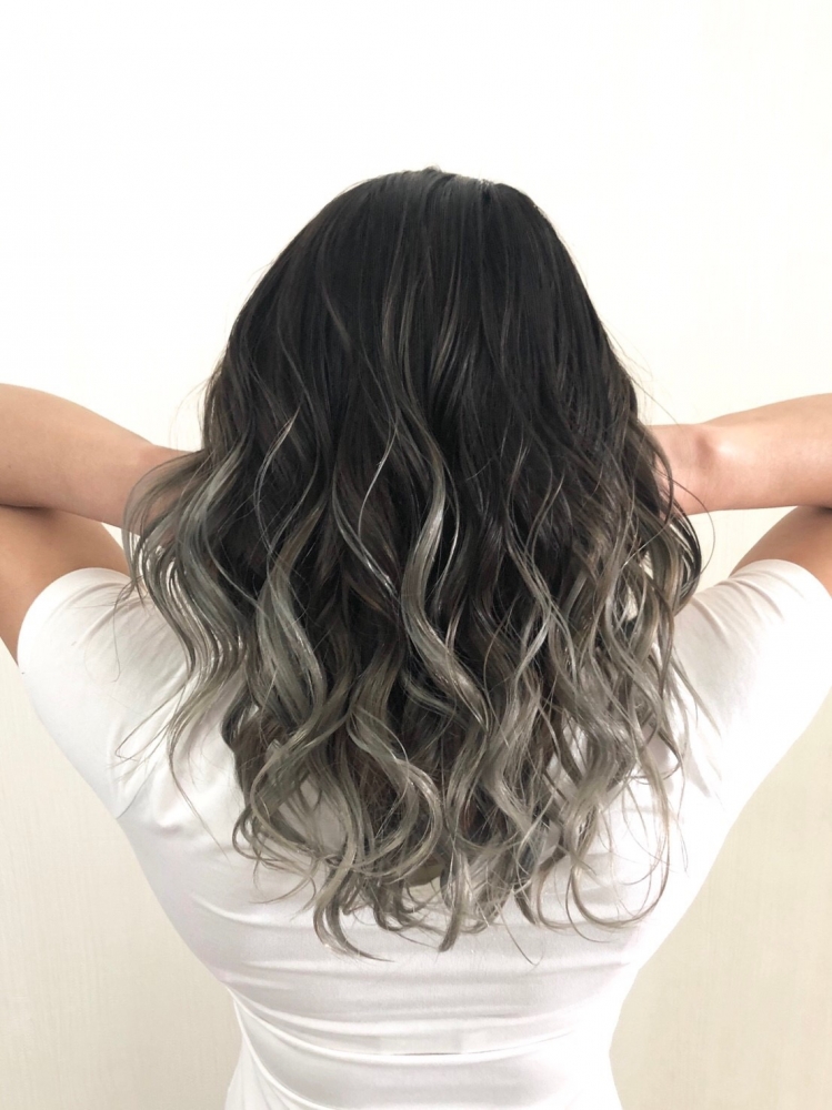 silver balayage color is so cool